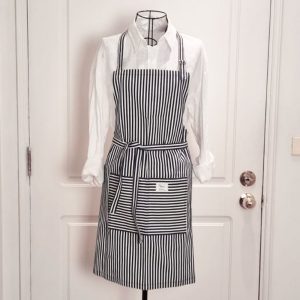 Delantal lineas azules